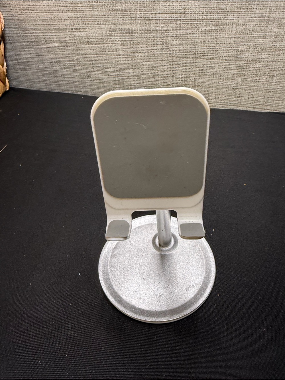 Adjustable Silver/White Phone Stand